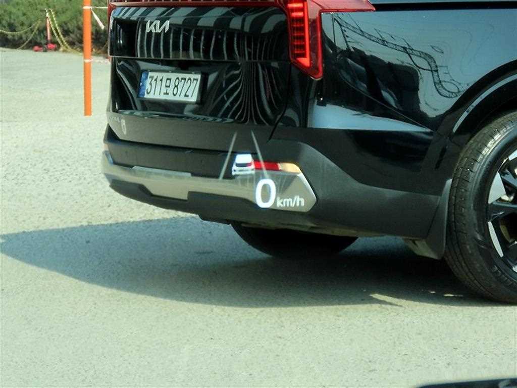 KIA Sorento - Vista 10