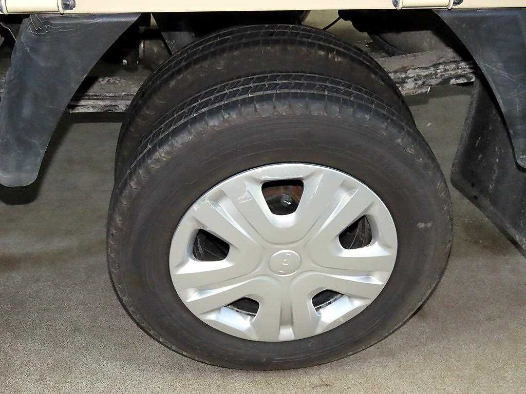 Small Truck Cargo (small) 2024 the color of pearl - Importación desde Corea - HF Imports Iquique - Foto 19