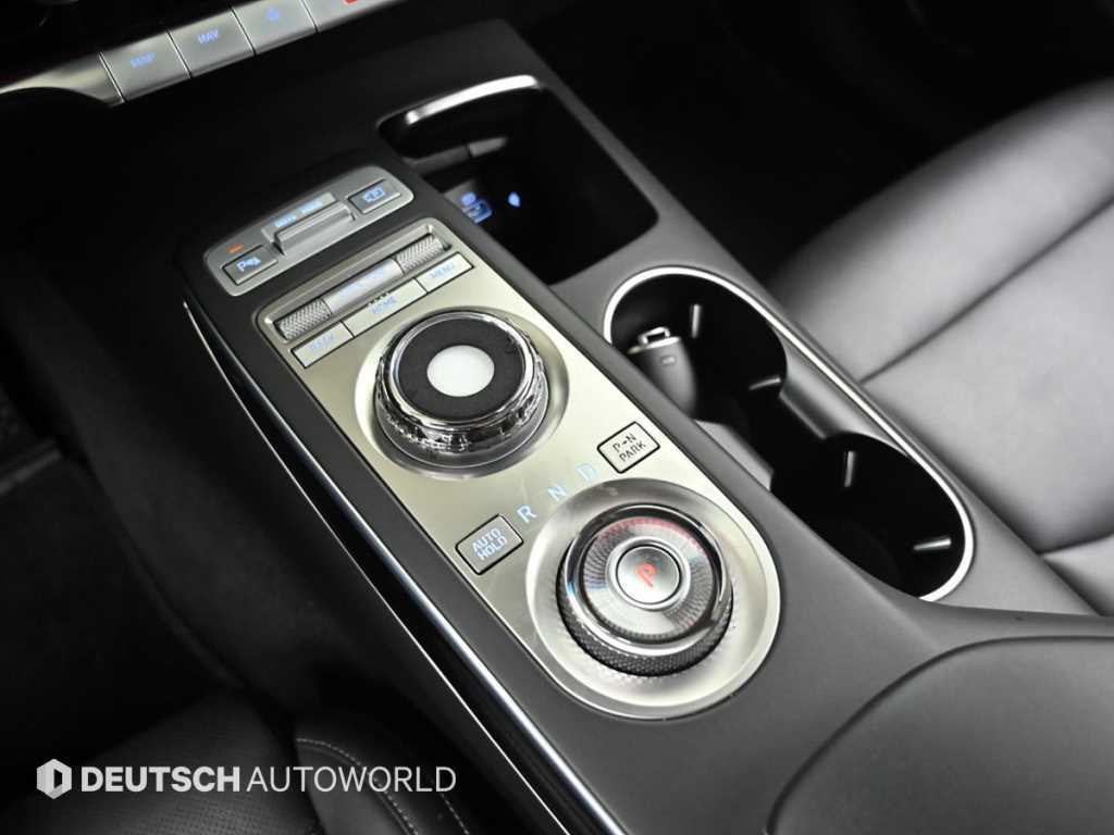 Genesis GV70 - Vista 9