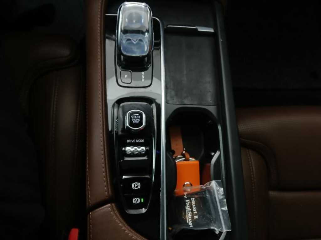 Volvo XC90 2021 Blanco - Importación desde Corea - HF Imports Iquique - Foto 13