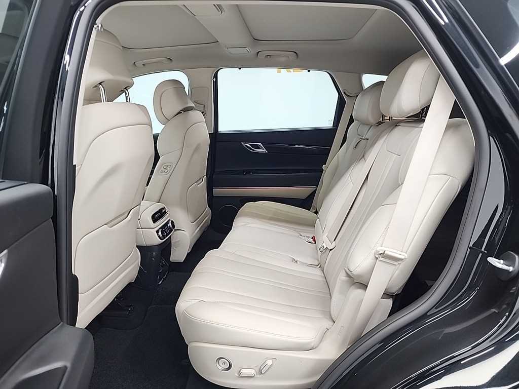 Genesis GV80 - Vista 12