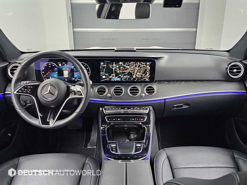 Mercedes Benz E class - Vista 7