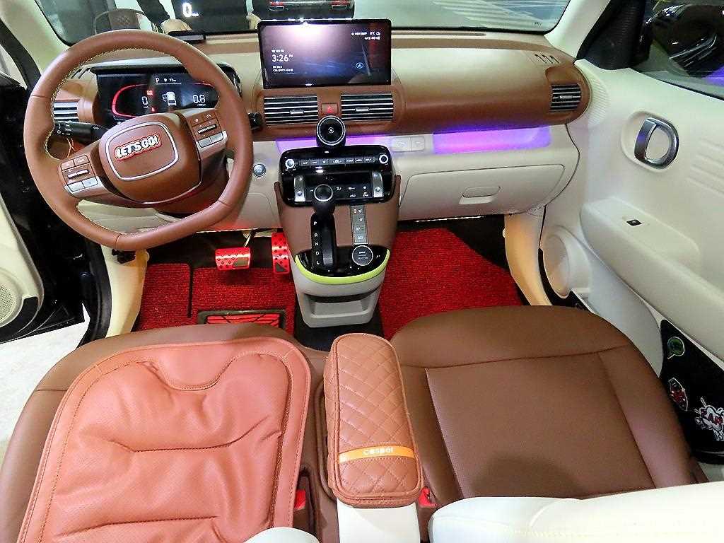 HYUNDAI Casper - Vista 10