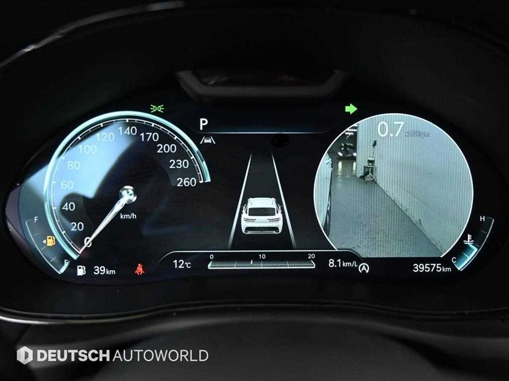 Genesis GV70 - Vista 8