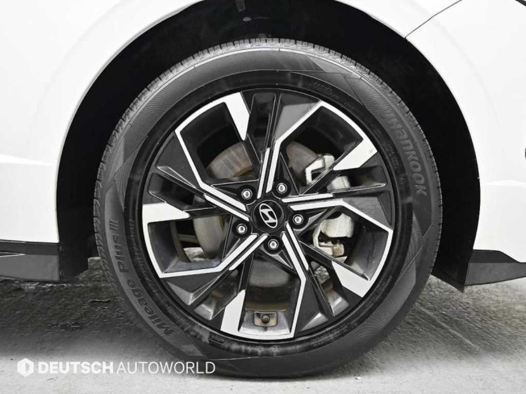 HYUNDAI Sonata - Vista 5