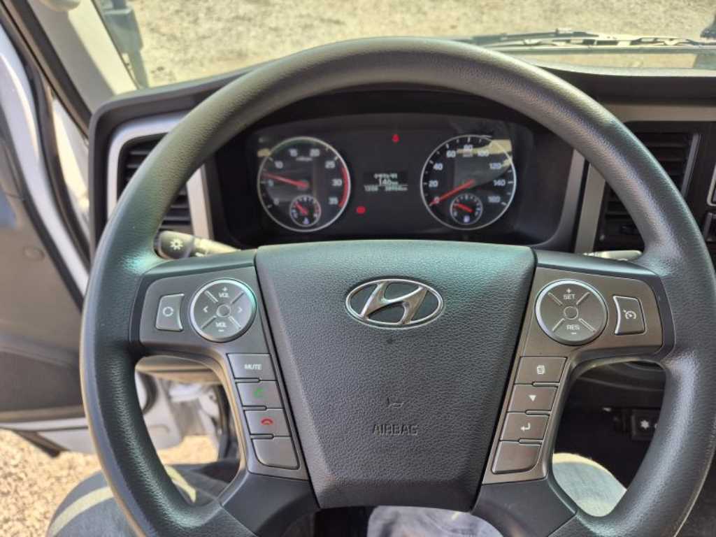 medium and large cargo truck 2018 Blanco - Importación desde Corea - HF Imports Iquique - Foto 13