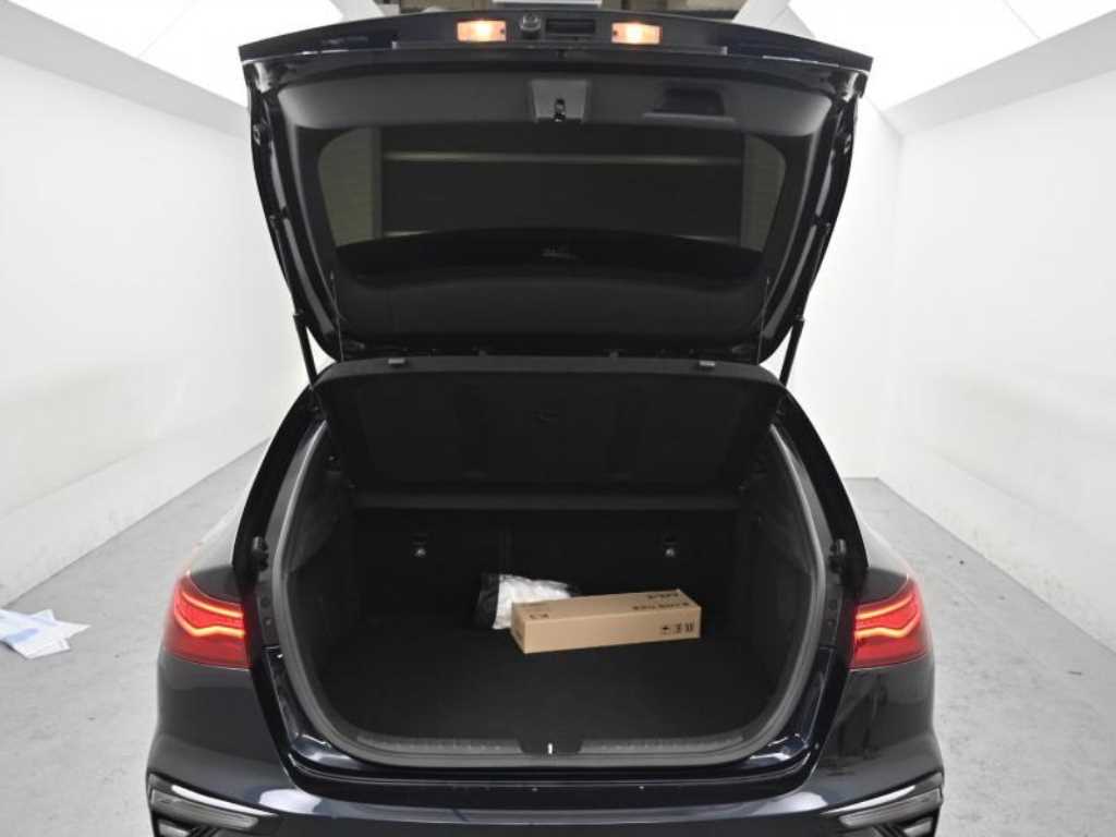 KIA K3 2024 Azul - Importación desde Corea - HF Imports Iquique - Foto 19