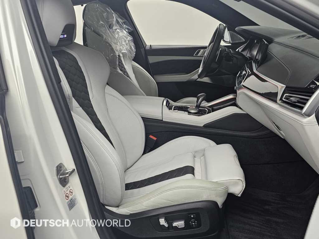 BMW X6M - Vista 10