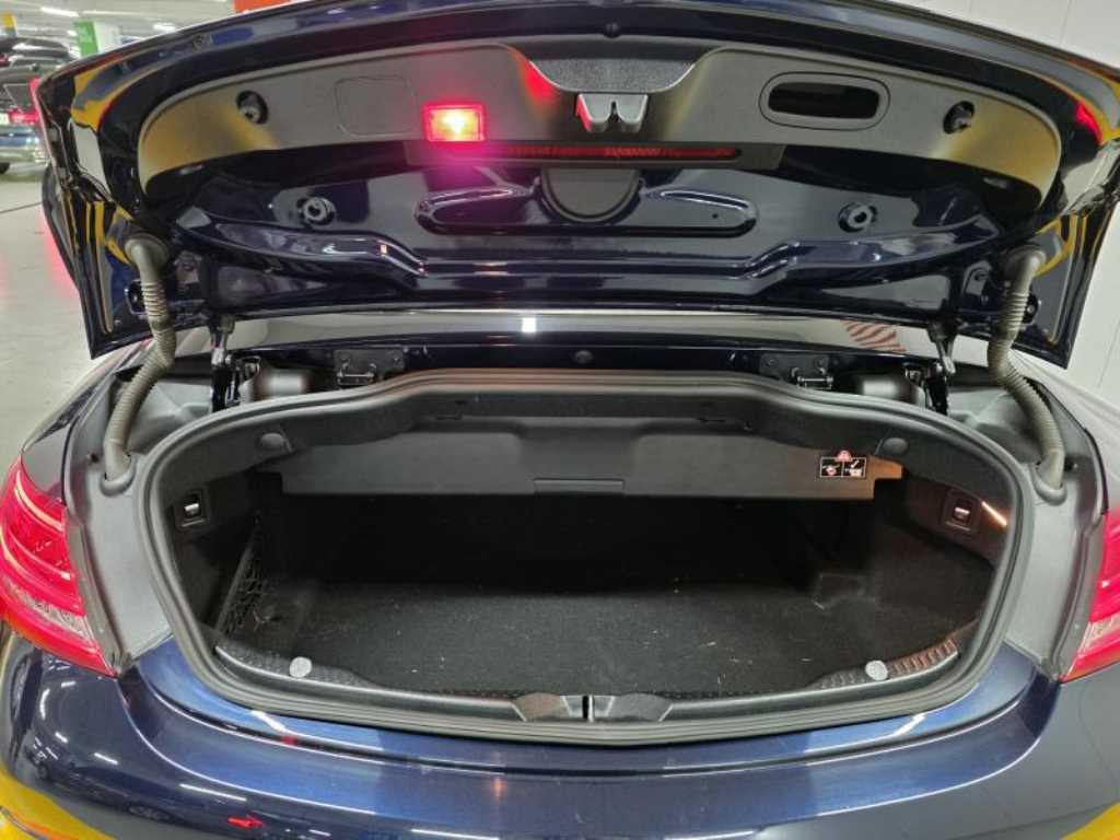 Mercedes Benz C Class - Vista 10