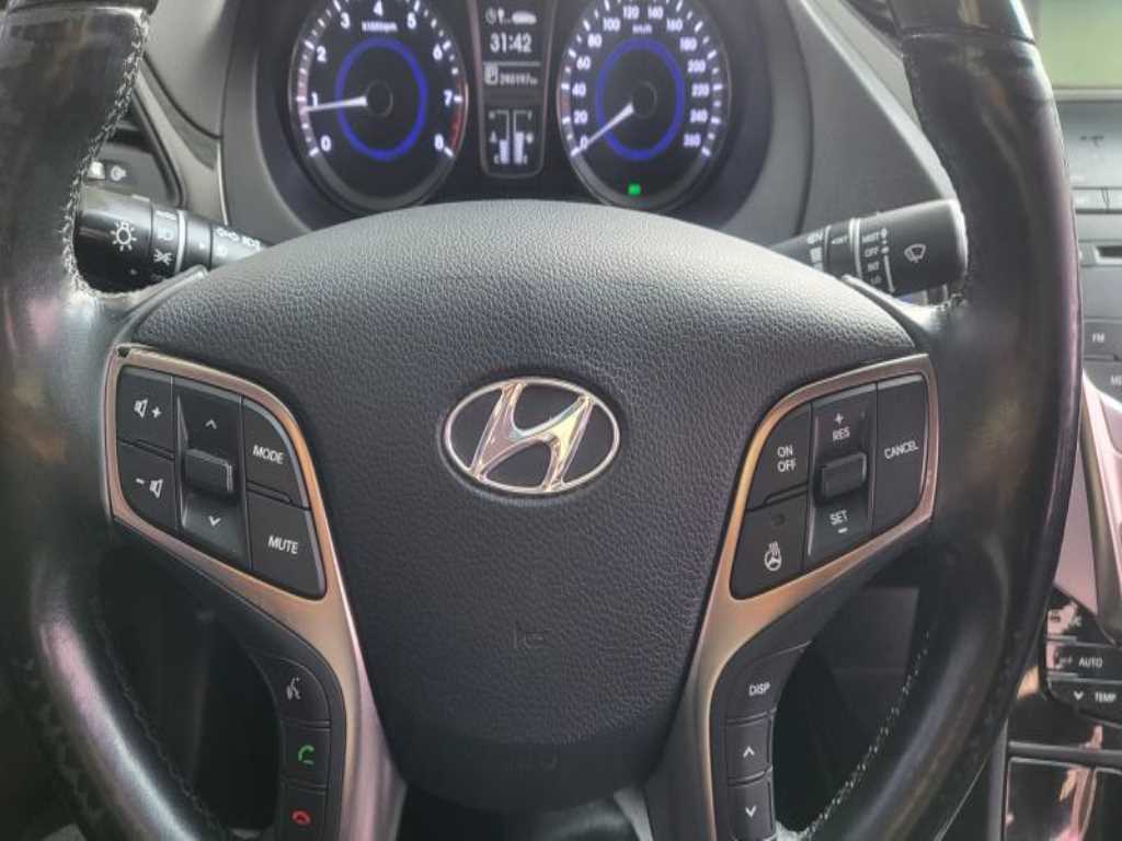 HYUNDAI Grandeur 2012 - Importación desde Corea - HF Imports Iquique - Foto 13