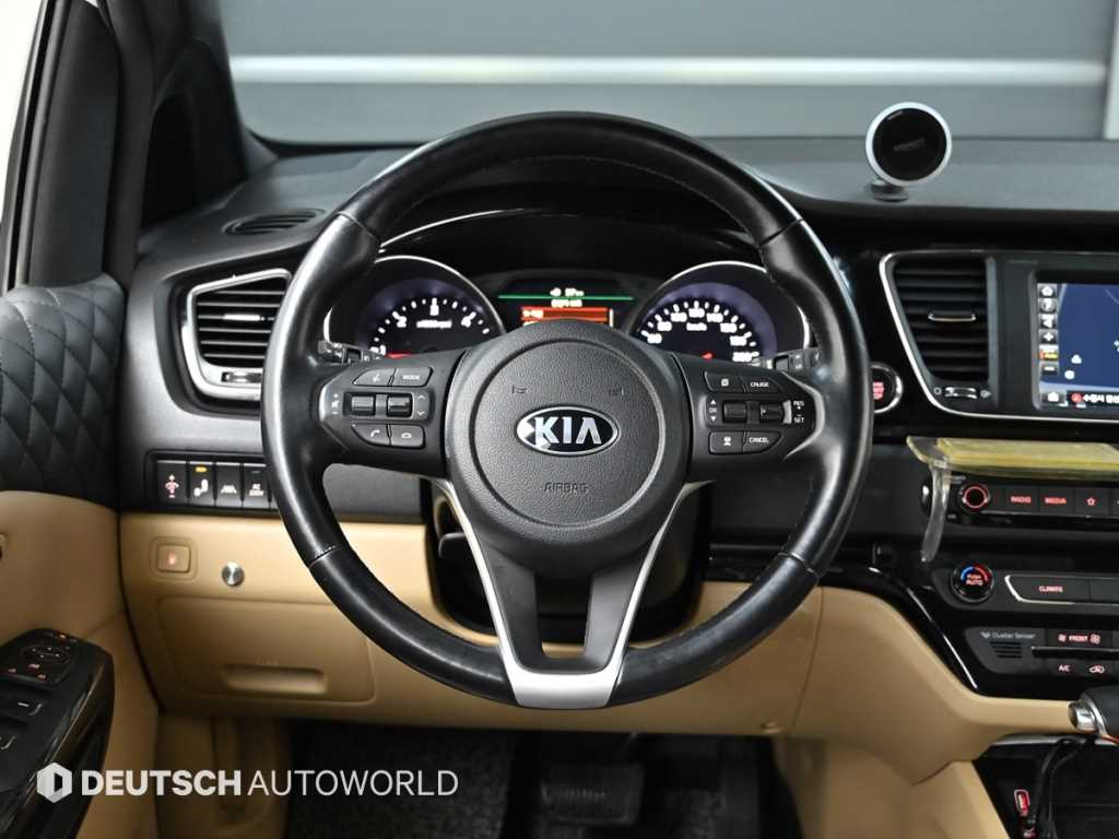 KIA Carnival 2019 - Importación desde Corea - HF Imports Iquique - Foto 13