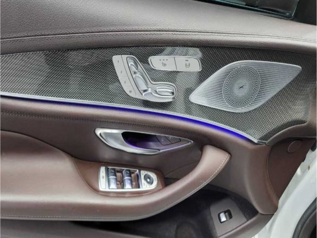 Mercedes Benz CLS Class - Vista 7