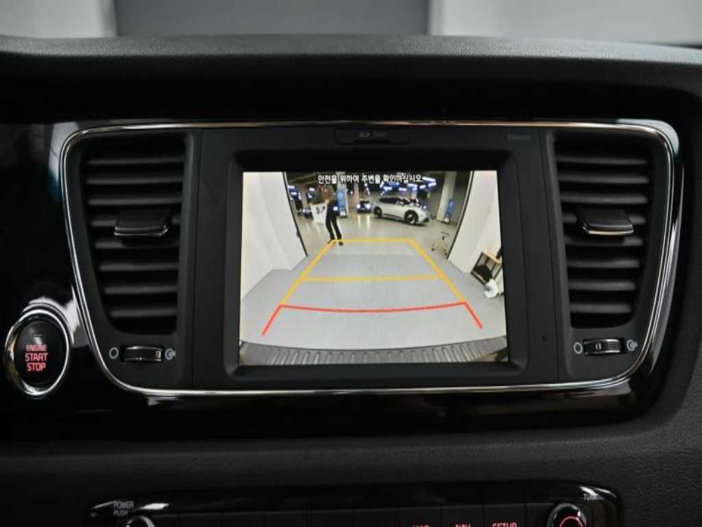 KIA Carnival 2019 Negro - Importación desde Corea - HF Imports Iquique - Foto 15