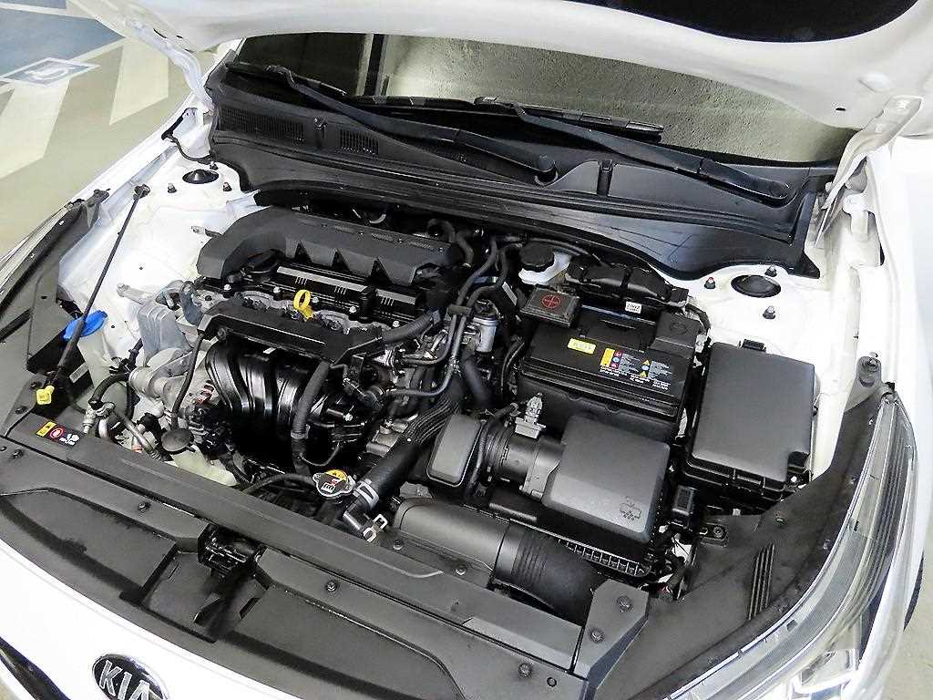 KIA K3 2019 Blanco - Importación desde Corea - HF Imports Iquique - Foto 19