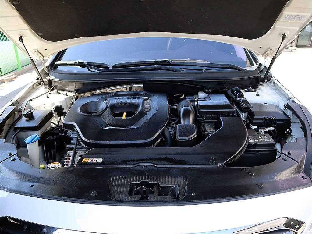 HYUNDAI Sonata 2016 Blanco - Importación desde Corea - HF Imports Iquique - Foto 19