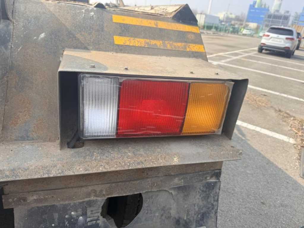 medium and large cargo apChoukJingae - Vista 12