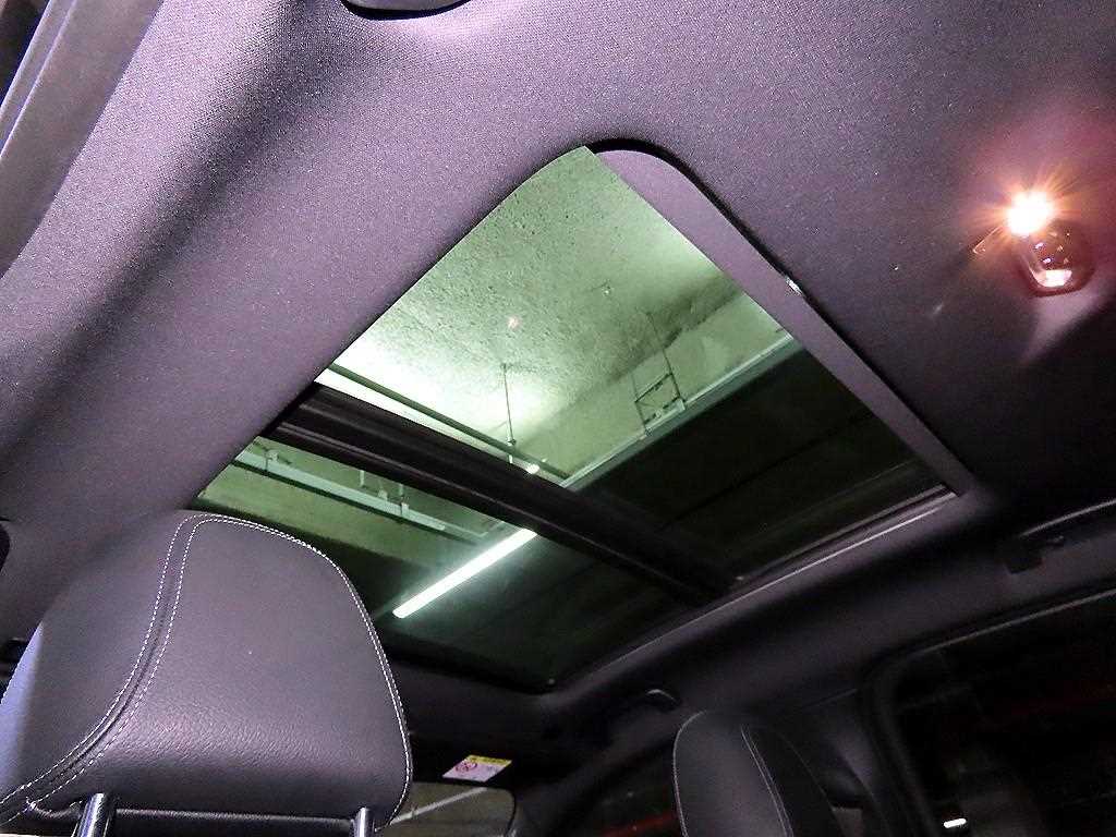 BMW 1 series 2022 Negro - Importación desde Corea - HF Imports Iquique - Foto 16