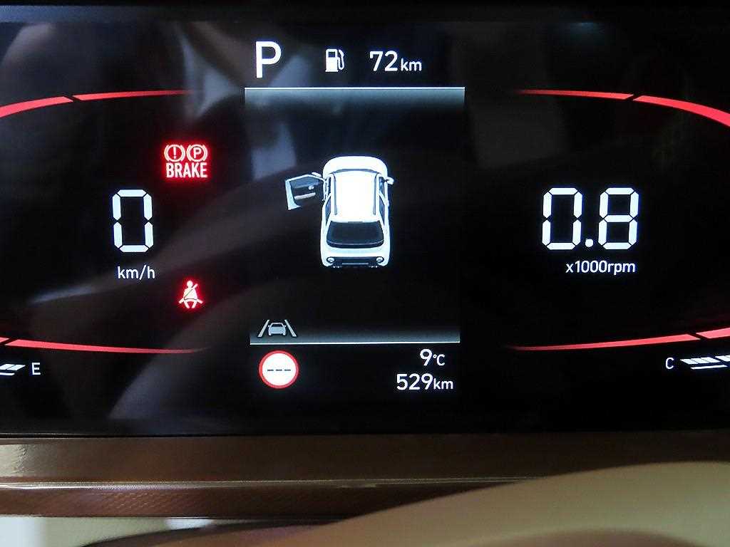 HYUNDAI Casper - Vista 9