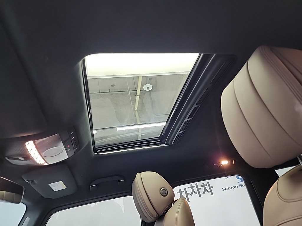 Mercedes Benz G Class (G Wagen) 2024 Blanco - Importación desde Corea - HF Imports Iquique - Foto 15