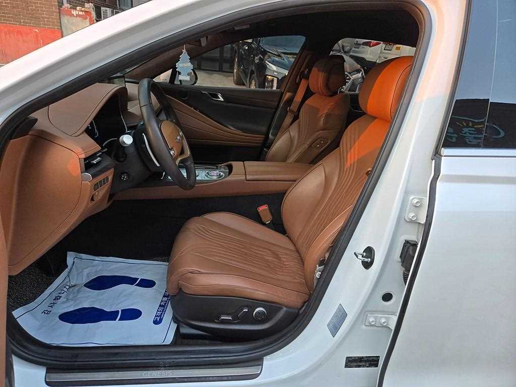 Genesis G80 - Vista 5