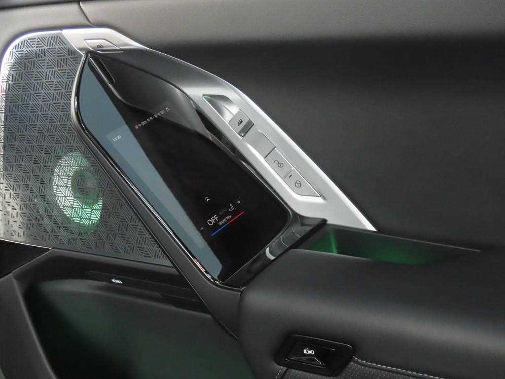 BMW 7 Series 2023 Negro - Importación desde Corea - HF Imports Iquique - Foto 16