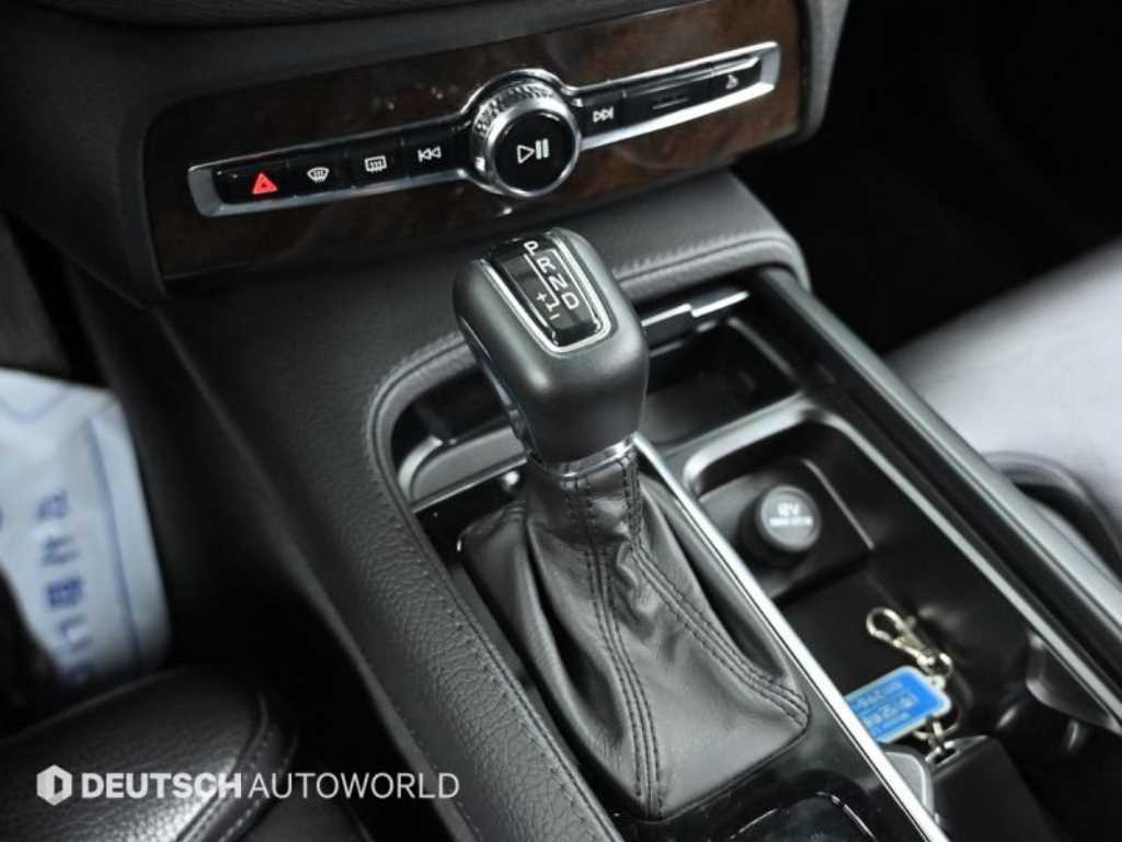 Volvo XC90 - Vista 9