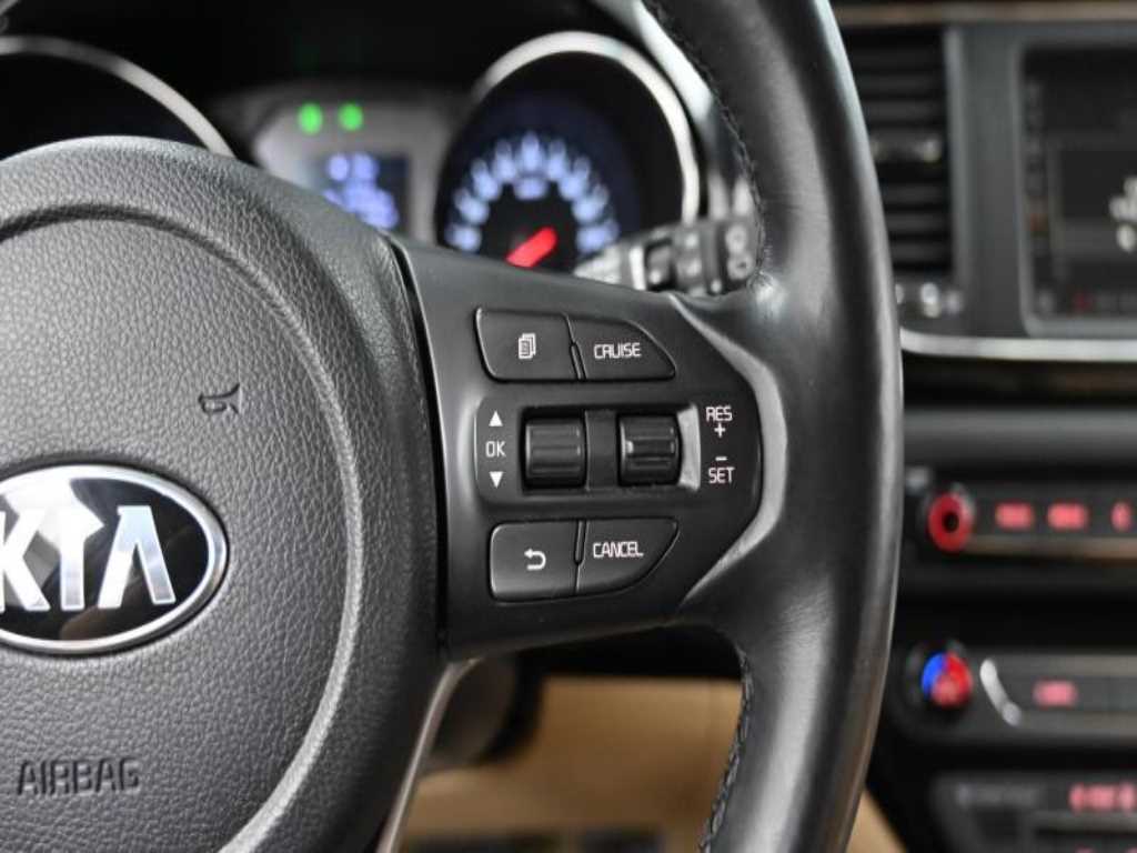 KIA Carnival 2019 Negro - Importación desde Corea - HF Imports Iquique - Foto 17