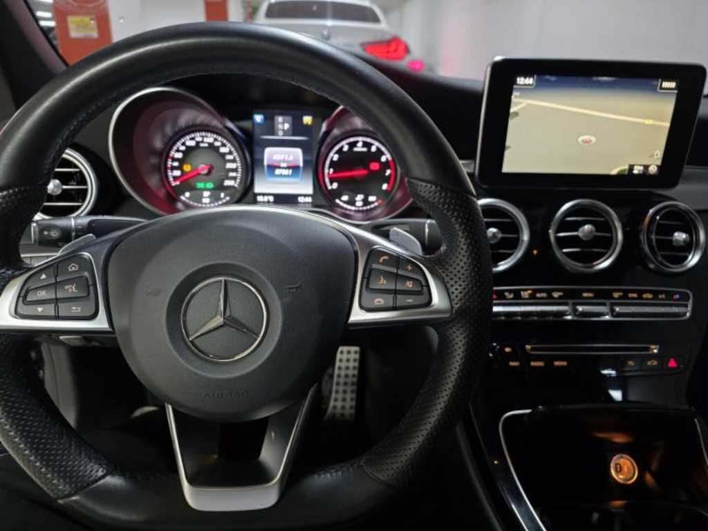 Mercedes Benz C Class 2017 Azul - Importación desde Corea - HF Imports Iquique - Foto 13