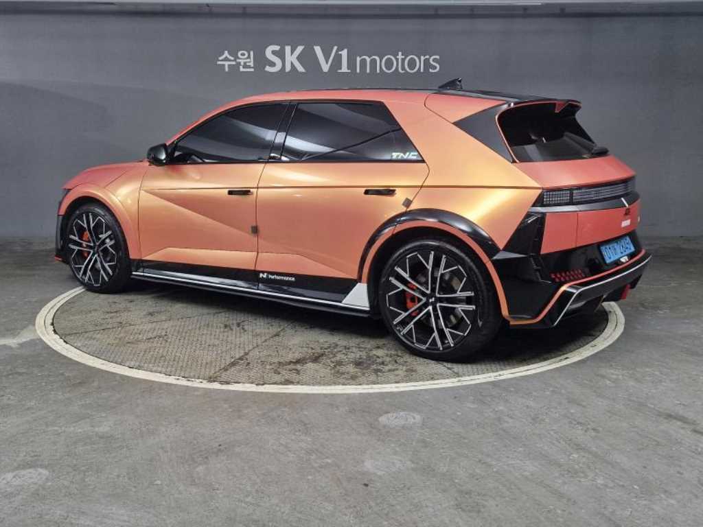 HYUNDAI Ioniq 5 - Vista 4
