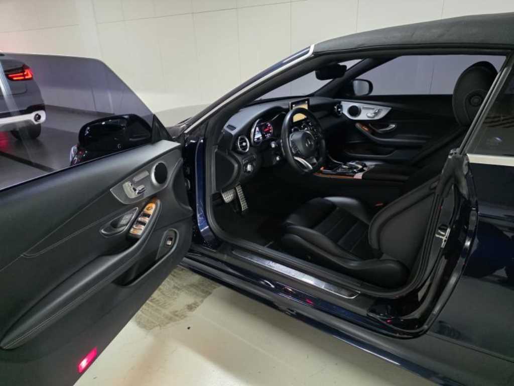 Mercedes Benz C Class - Vista 8