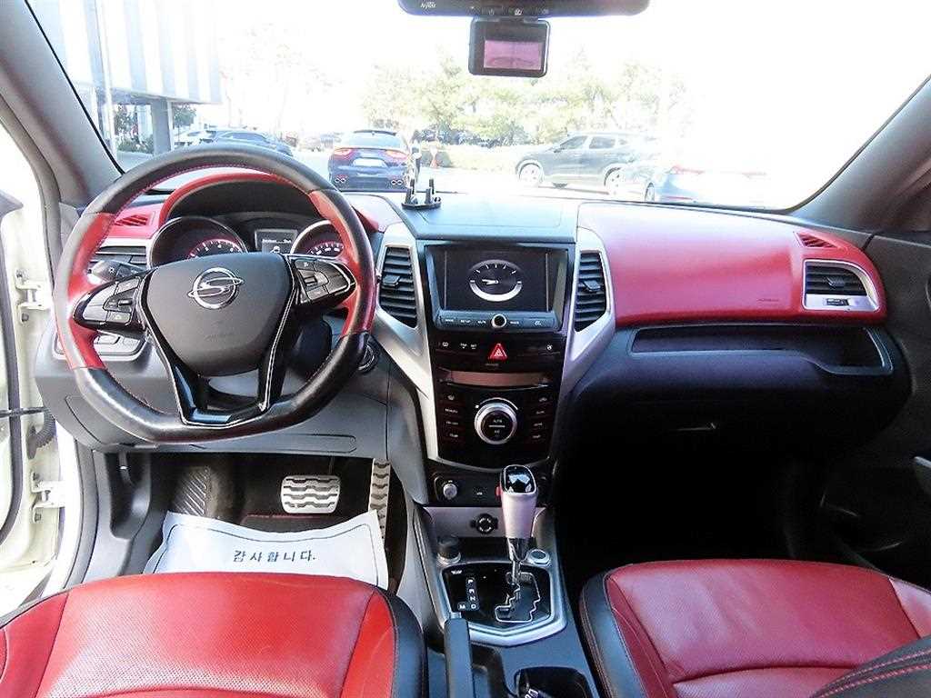 Ssangyong Tivoli - Vista 7