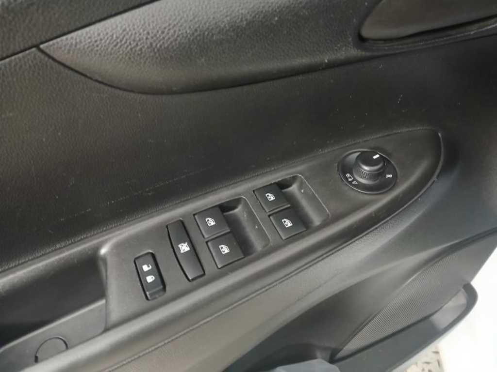 Chevrolet Spark - Vista 10