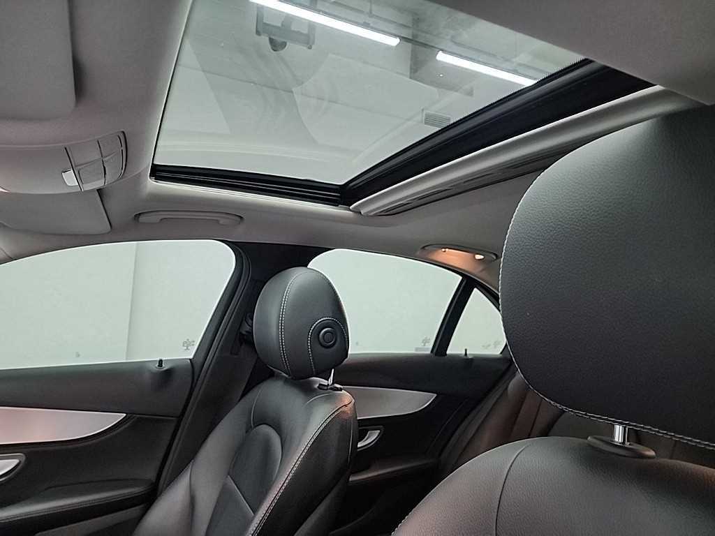 Mercedes Benz C Class 2015 Negro - Importación desde Corea - HF Imports Iquique - Foto 13