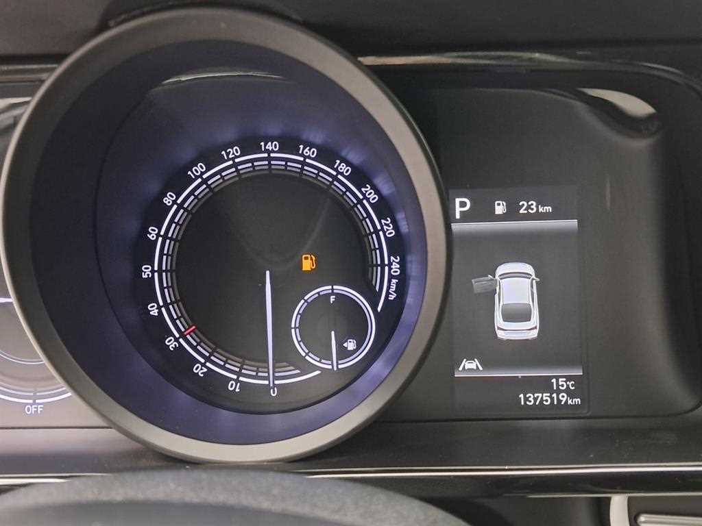 HYUNDAI Avante - Vista 8