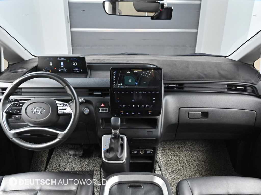 HYUNDAI Staria - Vista 7