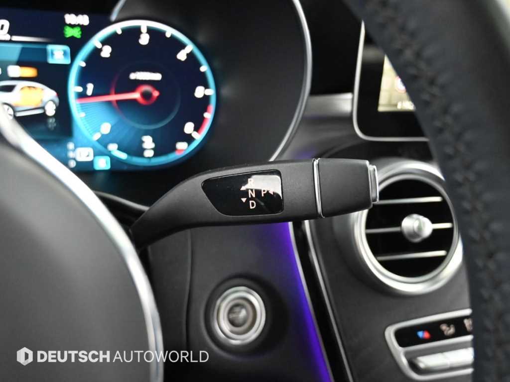 Mercedes Benz GLC Class - Vista 9