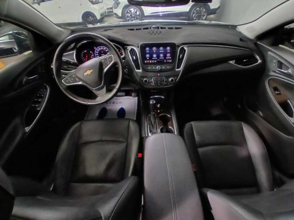 Chevrolet Malibu - Vista 6