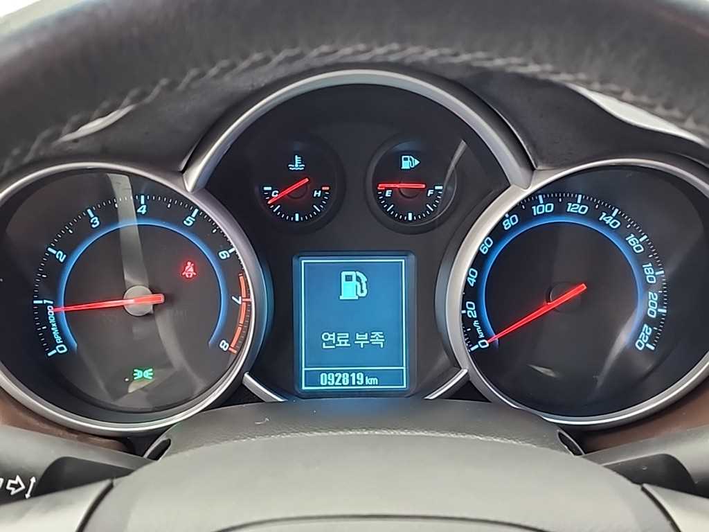 Chevrolet Cruise - Vista 6