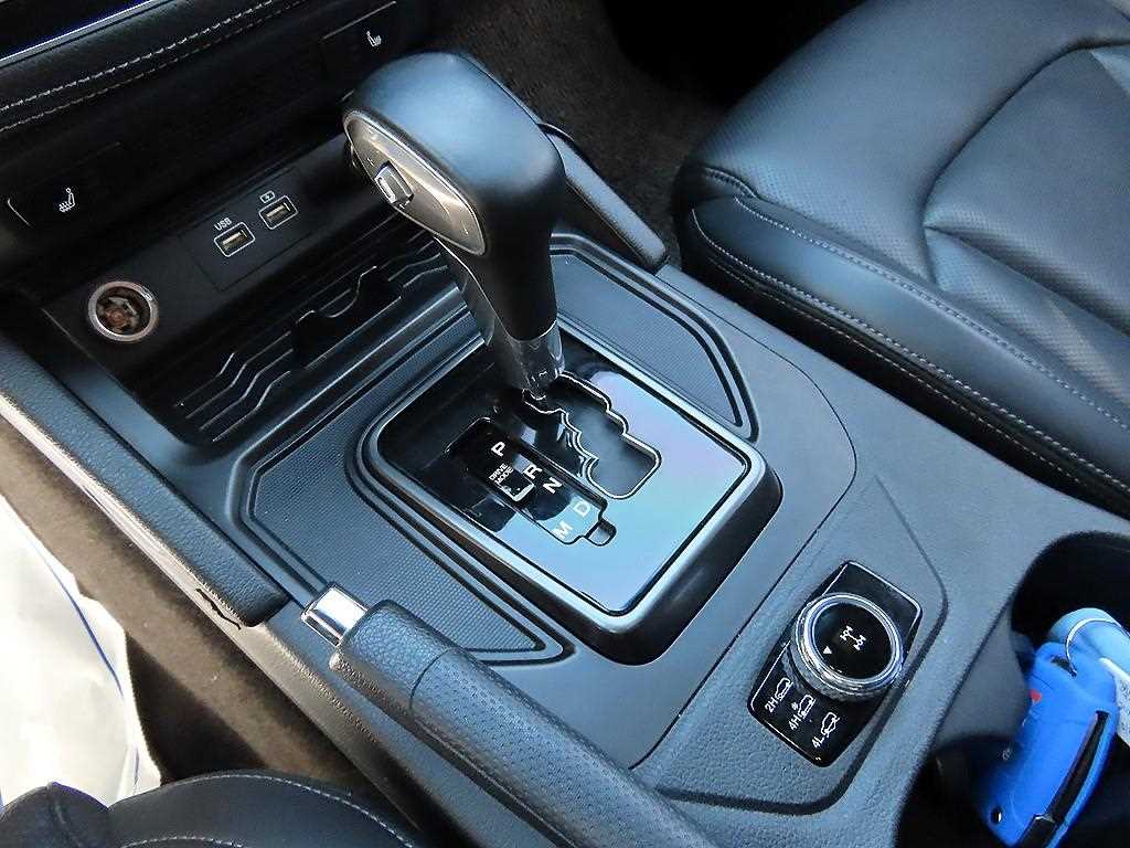 Ssangyong Rexton - Vista 10