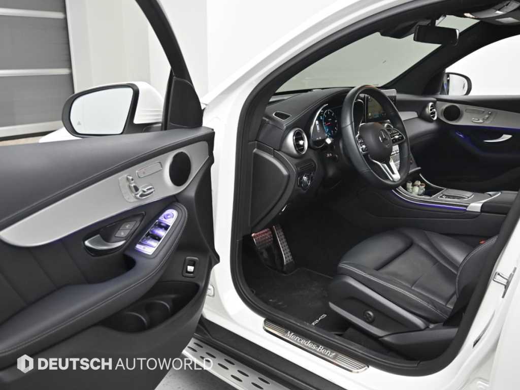 Mercedes Benz GLC Class - Vista 11