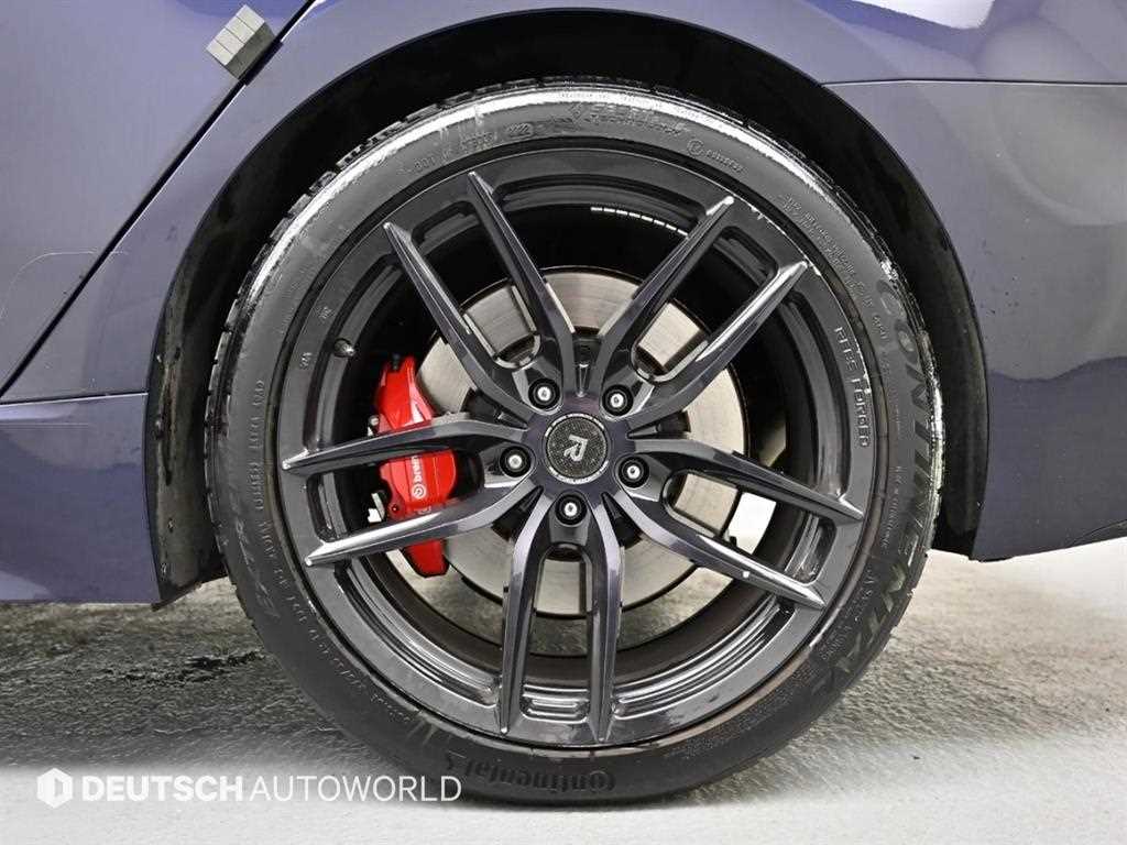 KIA Stinger - Vista 5