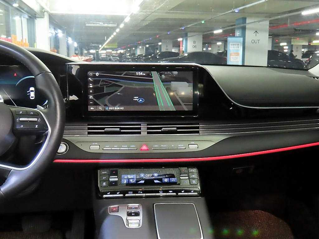 HYUNDAI Grandeur - Vista 10