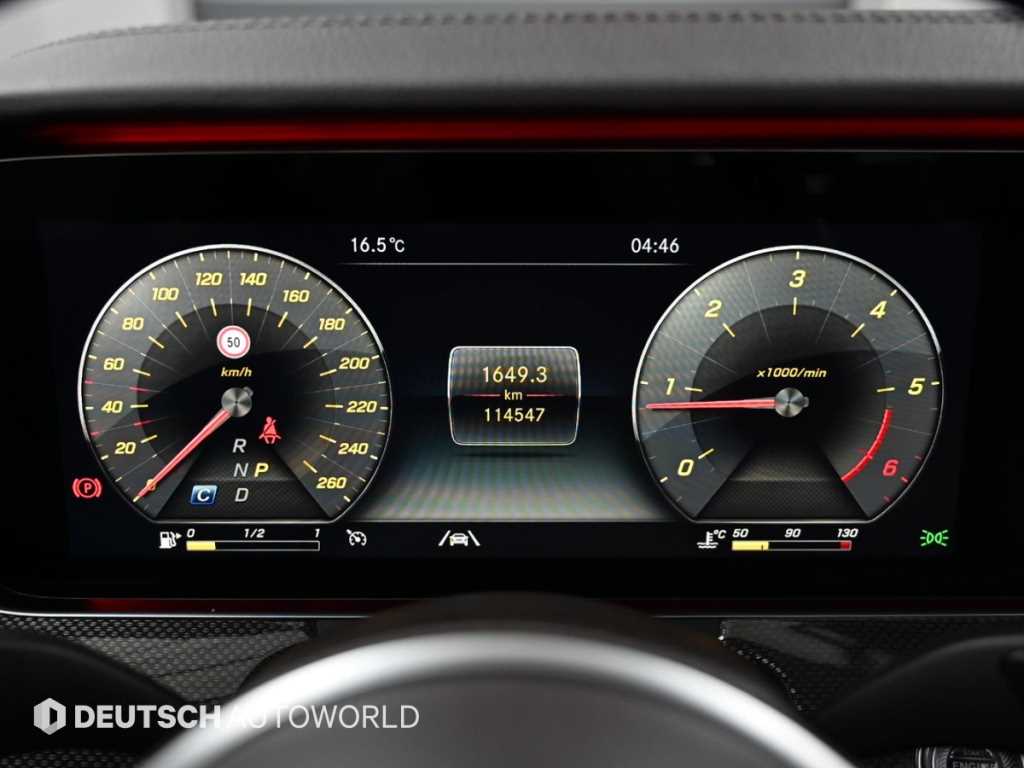 Mercedes Benz CLS Class - Vista 8