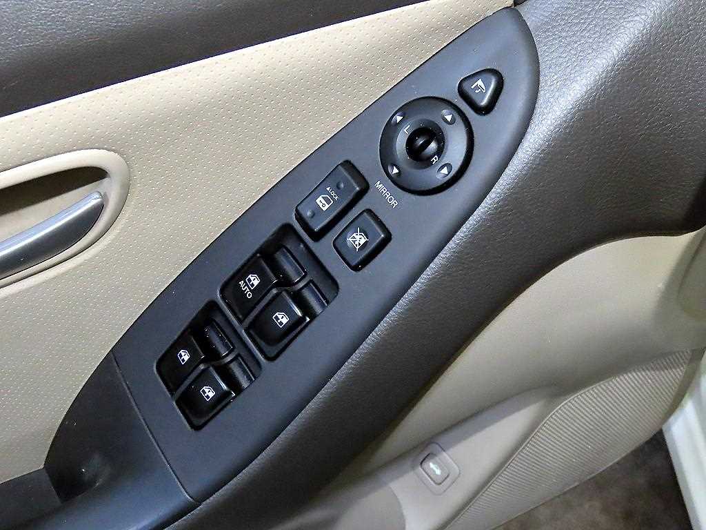 HYUNDAI Avante 2009 Blanco - Importación desde Corea - HF Imports Iquique - Foto 13