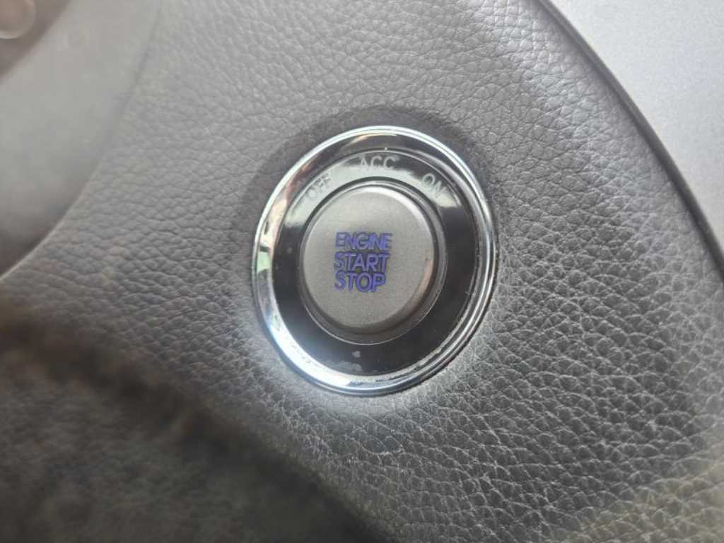 HYUNDAI Grandeur - Vista 10