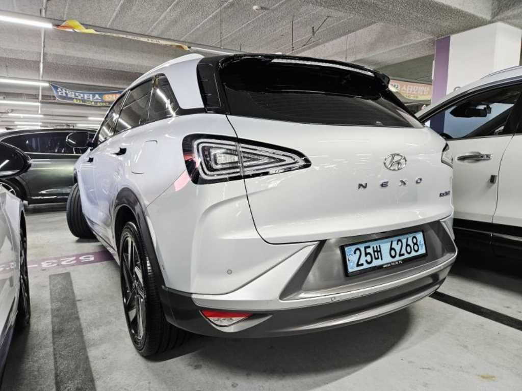 HYUNDAI Nexo - Vista 6