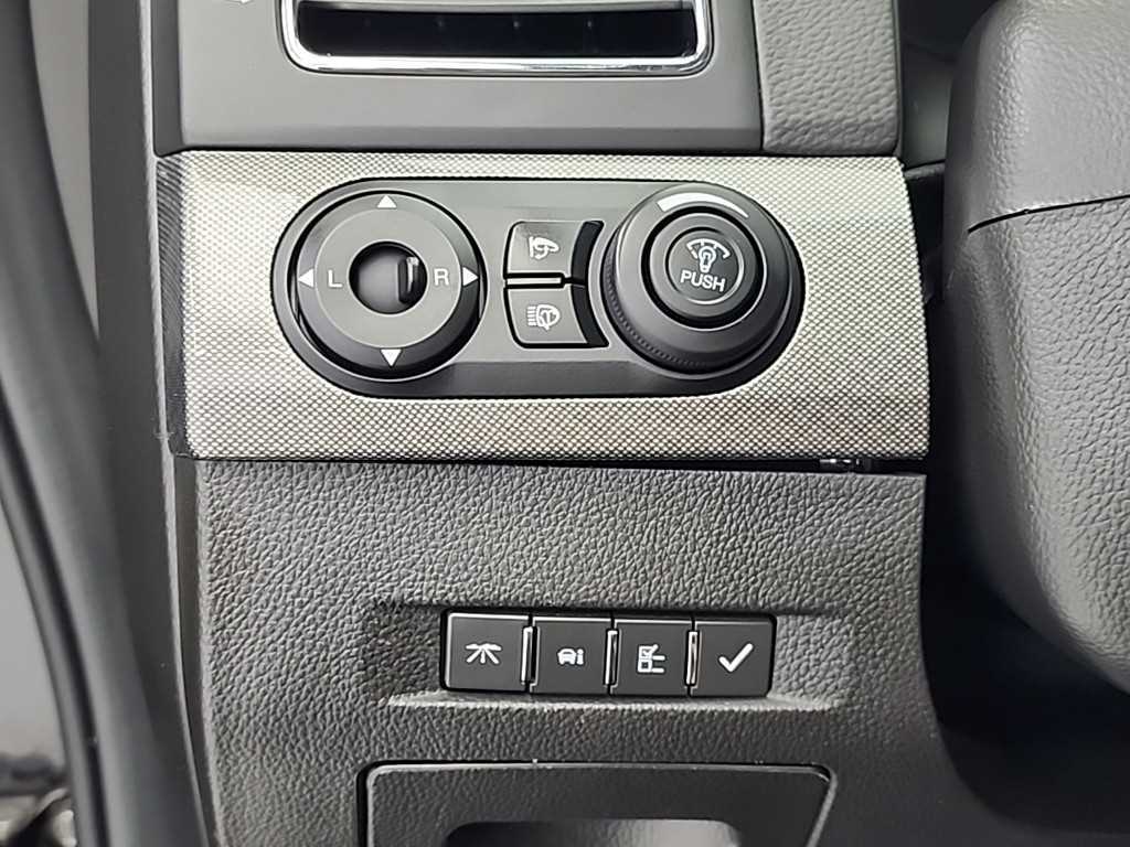 Chevrolet Captiva 2016 Negro - Importación desde Corea - HF Imports Iquique - Foto 16