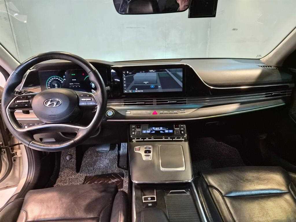 HYUNDAI Grandeur - Vista 9