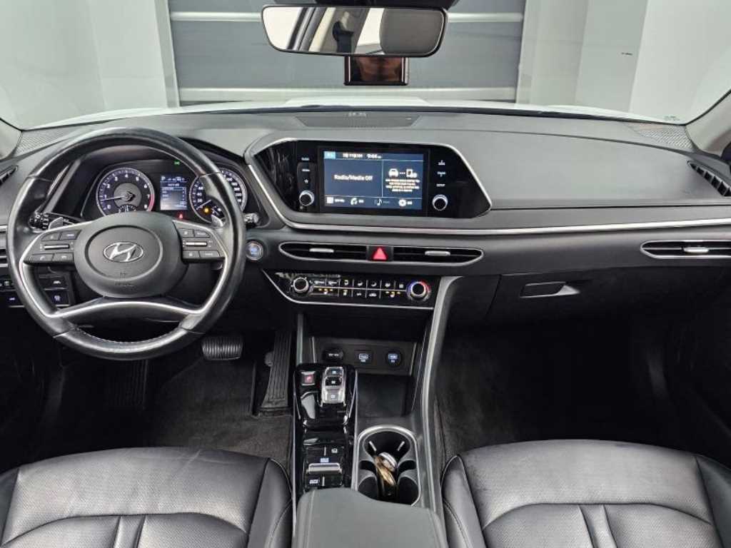 HYUNDAI Sonata - Vista 7