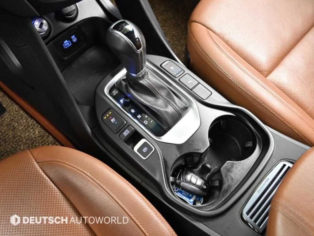 HYUNDAI Santa Fe - Vista 10